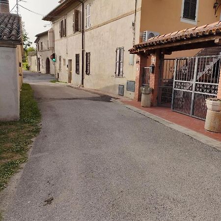 Appartamento Alba Locazione Turistica Spoleto Exterior foto